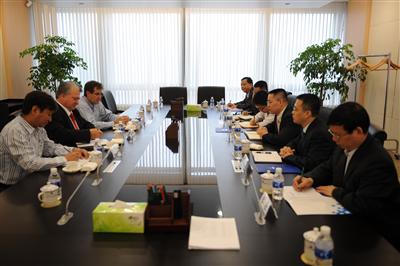 Chairman Xiao and CEO Yu Met with Hatch Board Member